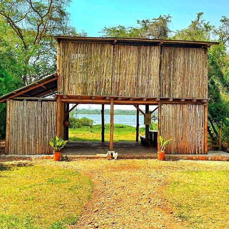 Murchison Giraffe Camp Paraa ภายนอก รูปภาพ